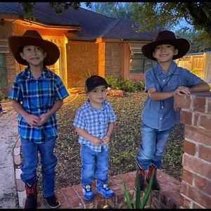 Meet your Posher, Steve